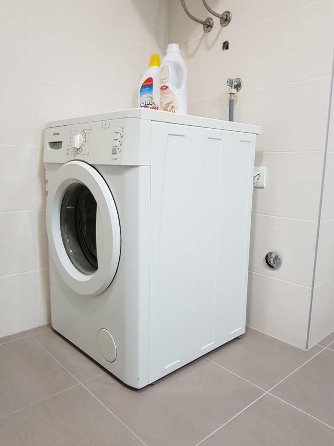 Apartment Manu Пула Екстериор снимка